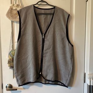 Houndstooth Utility Style Vest
